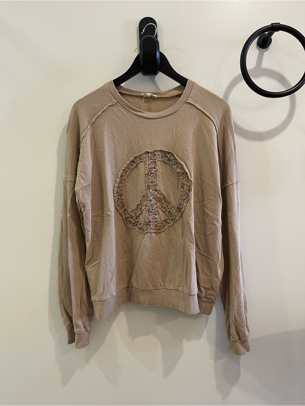 Neutral Beige Peace-Sign Crewneck Sweatshirt